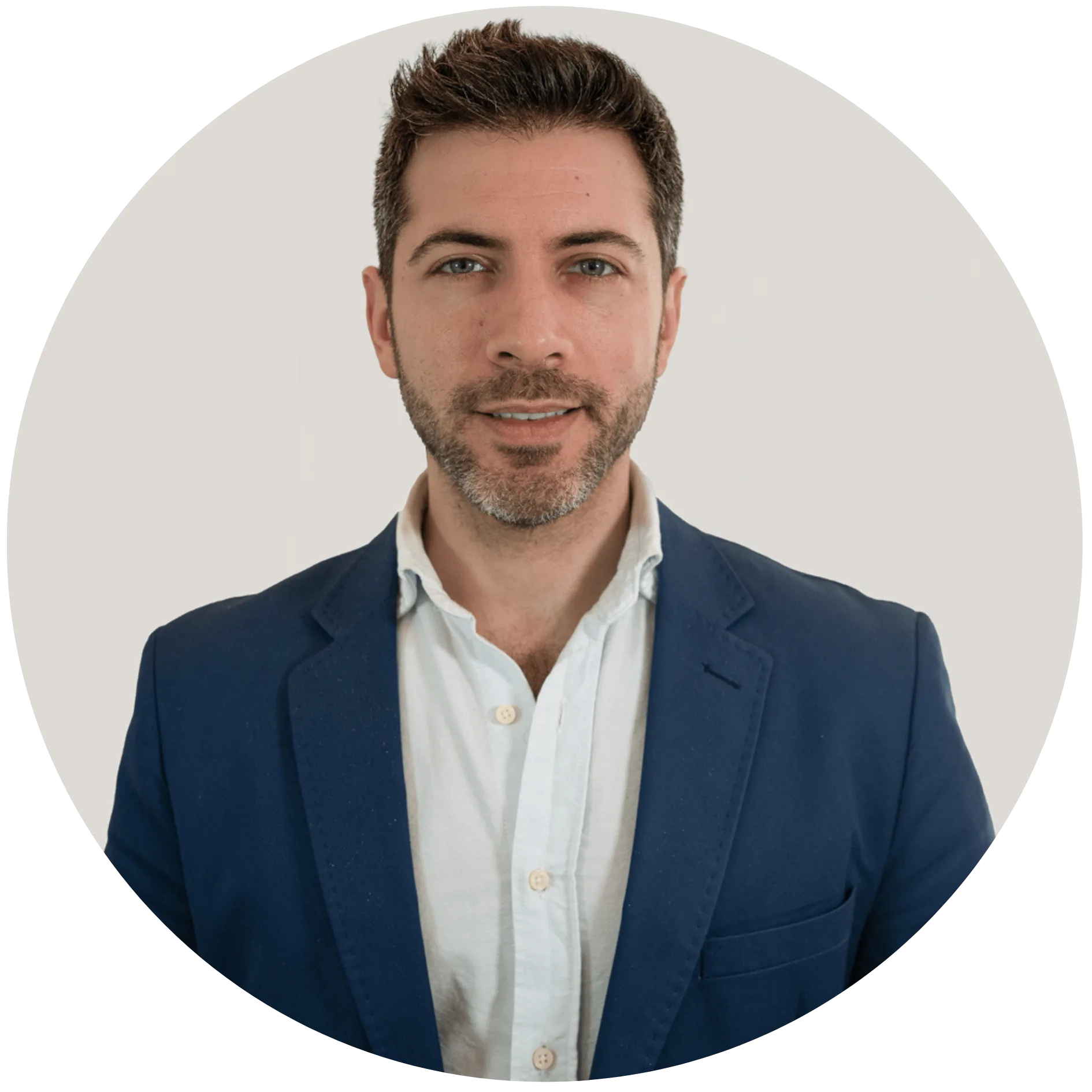 Paco — Fundador y Director de consultores